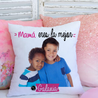 Cojín Mamá eres la mejor de la galaxia