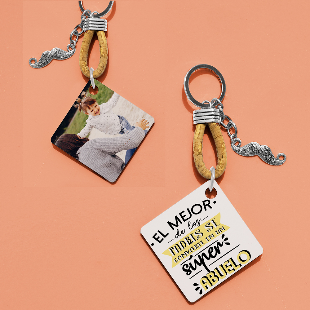 Llavero "El mejor de los padres se convierte en un súper abuelo" - Imagen 2
