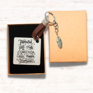 Llavero "Familia, donde la vida comienza"