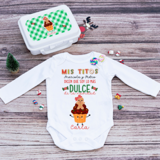 Body "Mis titos dicen que soy lo más dulce de la navidad"