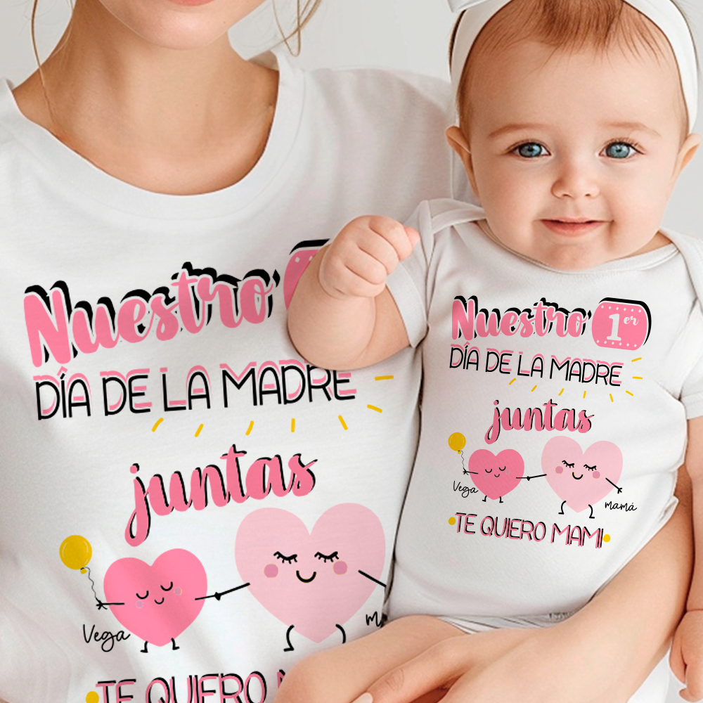Camiseta y body "Nuestro primer día de la madre junt@s, corazones" - Imagen 2